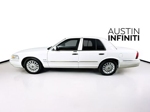 Used 2010 Mercury Grand Marquis LS image 4