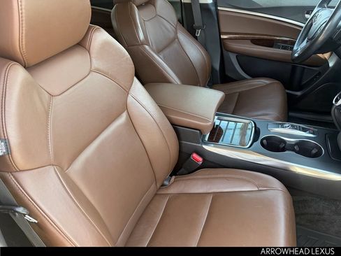 Used 2017 Acura MDX w/ Technology Package FWD image 30