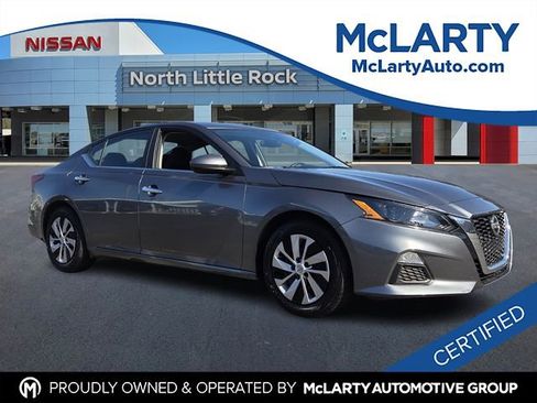 Certified 2022 Nissan Altima 2.5 S image 1