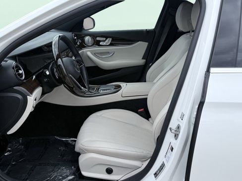 Used 2023 Mercedes-Benz E 350 Sedan image 22