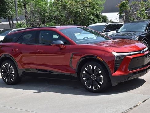 Used 2024 Chevrolet Blazer EV RS AWD/4WD image 5