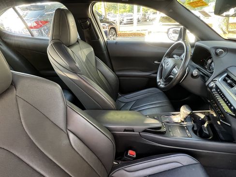 Used 2019 Lexus UX 200 F Sport w/ F Sport Premium Package image 46