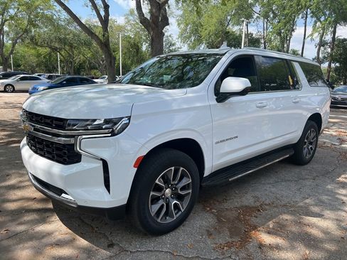 Used 2023 Chevrolet Suburban LS w/ Driver Alert Package image 1