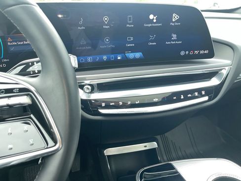 Certified 2024 Cadillac Lyriq Tech w/ Driver Assist Package AWD/4WD image 17