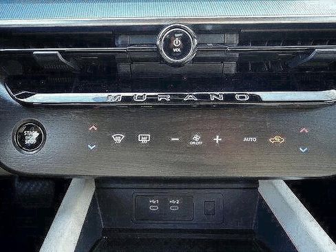 Certified 2025 Nissan Murano Platinum w/ Cargo Package image 21