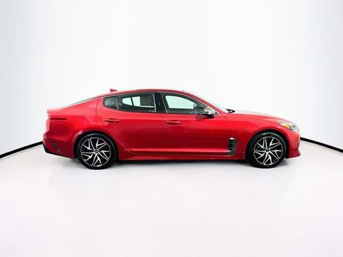 Used 2022 Kia Stinger GT-Line w/ Sun & Sound Package AWD/4WD image 10