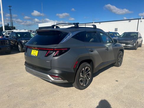 New 2026 Hyundai Tucson Limited AWD/4WD image 3