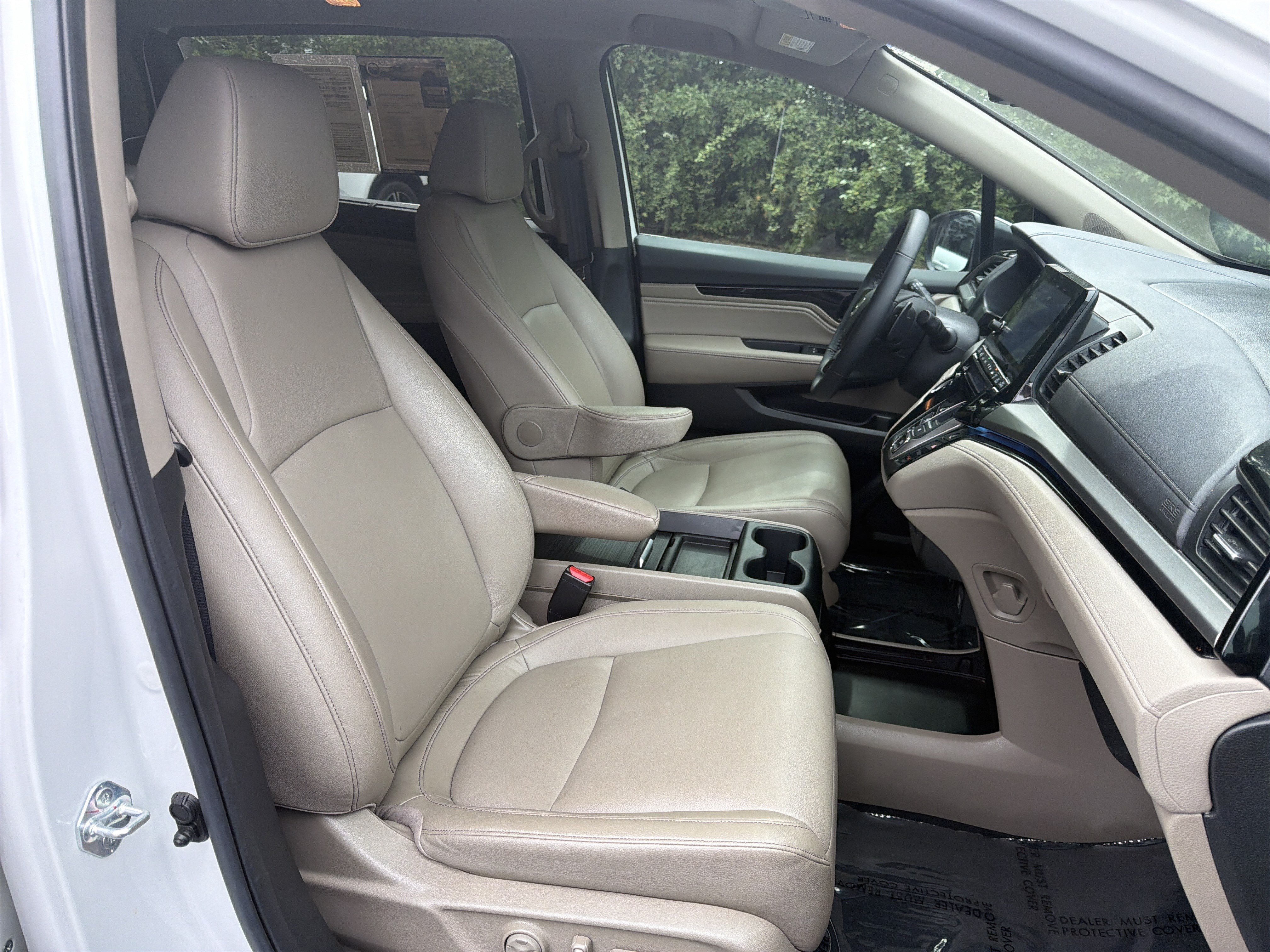 Used 2023 Honda Odyssey Touring image 35