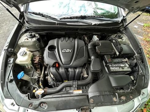 Used 2012 Hyundai Sonata GLS FWD image 37