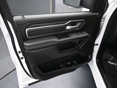 Used 2025 RAM 1500 Big Horn image 18
