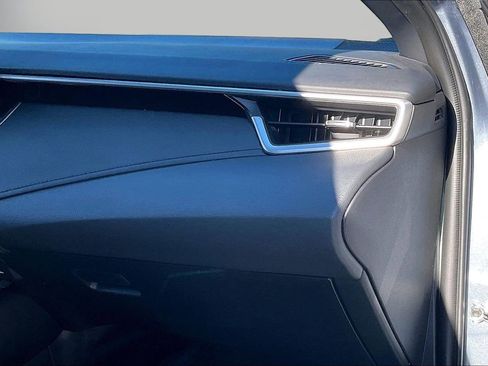 Used 2024 Toyota Corolla XSE image 19