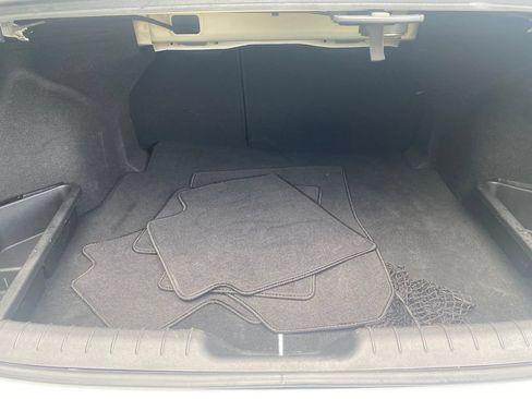 Certified 2024 Hyundai Elantra Limited FWD image 29