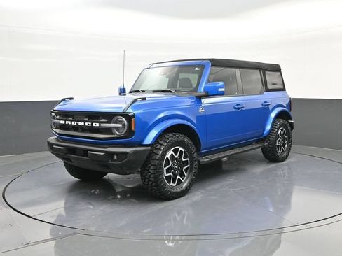 Used 2022 Ford Bronco Outer Banks AWD/4WD image 1