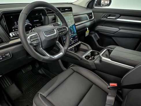 New 2026 GMC Terrain Denali w/ LPO, Floor Liner Package AWD/4WD image 7