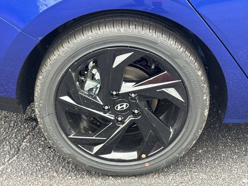 New 2026 Hyundai Elantra SEL Sport image 17