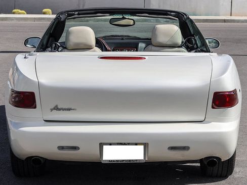 Used 2004 Ford Mustang GT RWD image 7