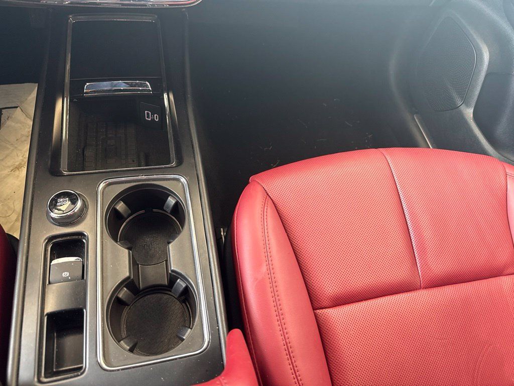 Certified 2025 Lincoln Corsair Reserve AWD/4WD image 20