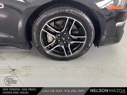 Used 2020 Ford Mustang GT Premium image 14