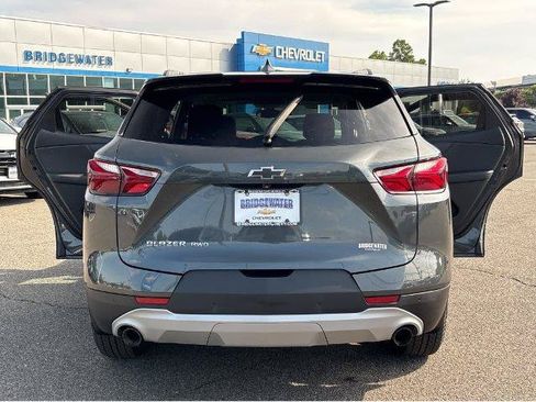 Used 2020 Chevrolet Blazer LT AWD/4WD image 12