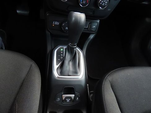 Used 2019 Jeep Renegade Sport w/ Sport Appearance Group image 33