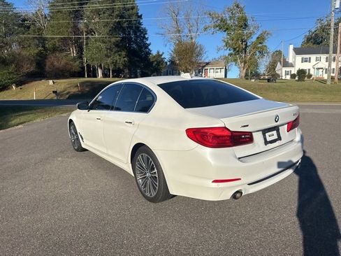 Used 2018 BMW 530i xDrive image 10