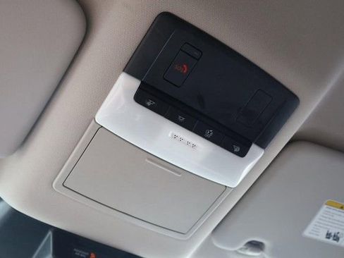 Certified 2025 Nissan Rogue SV AWD/4WD image 16