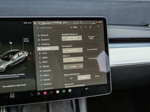 Used 2023 Tesla Model 3 Performance image 31