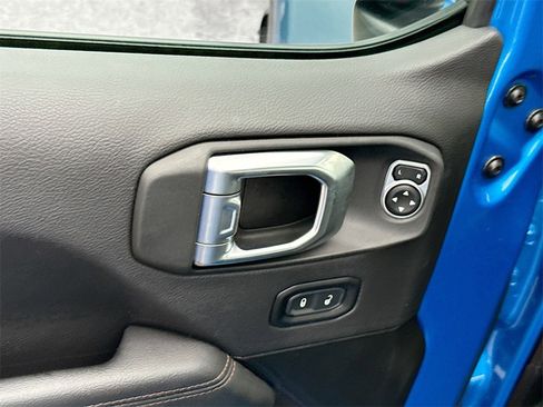 Used 2023 Jeep Wrangler Rubicon 392 w/ Dual Top Group image 19