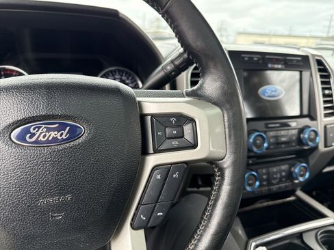 Used 2017 Ford F250 Lariat w/ Lariat Ultimate Package AWD/4WD image 34