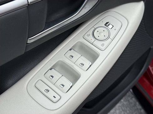 Used 2025 Hyundai Sonata SEL FWD image 22