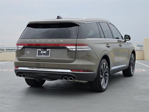 New 2025 Lincoln Aviator Reserve w/ Equipment Group 201A image 7