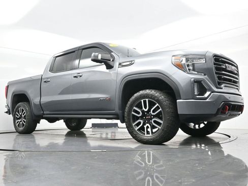 Used 2021 GMC Sierra 1500 AT4 w/ AT4 Premium Package AWD/4WD image 48