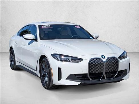 Used 2025 BMW i4 eDrive40 w/ M Sport Package RWD image 3