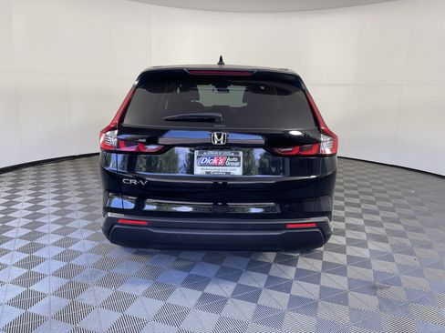 Used 2023 Honda CR-V EX image 4
