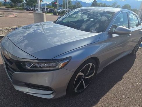 Used 2018 Honda Accord Sport image 2
