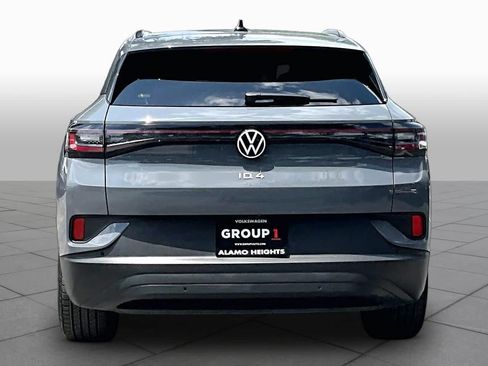 Used 2025 Volkswagen ID.4 Pro RWD image 4