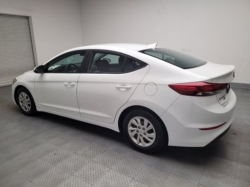 Used 2017 Hyundai Elantra SE image 3