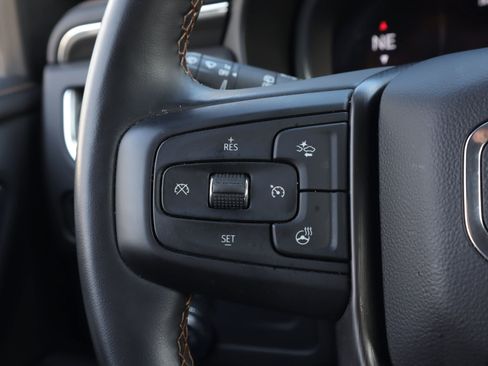 Used 2023 GMC Yukon AT4 image 22