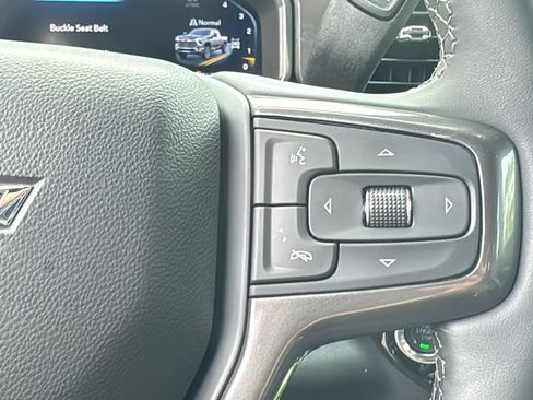 Used 2026 Chevrolet Silverado 2500 ZR2 AWD/4WD image 25