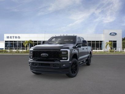 New 2026 Ford F250 Lariat w/ Black Appearance Package