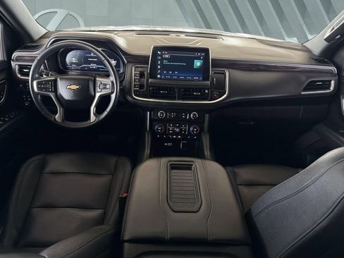 Used 2022 Chevrolet Tahoe LT w/ Luxury Package AWD/4WD image 13