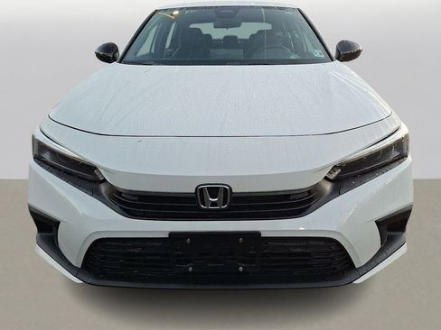 Used 2023 Honda Civic Sport image 2