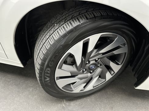 Used 2024 Subaru Legacy Limited AWD/4WD image 10