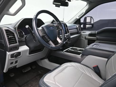 Used 2022 Ford F350 Limited AWD/4WD image 19