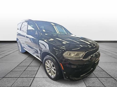 Used 2023 Dodge Durango SXT RWD image 3