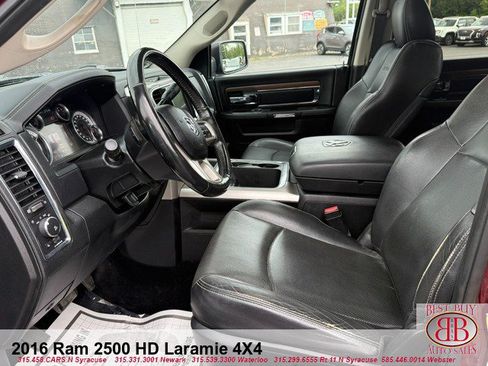 Used 2016 RAM 2500 Laramie w/ Convenience Group AWD/4WD image 11