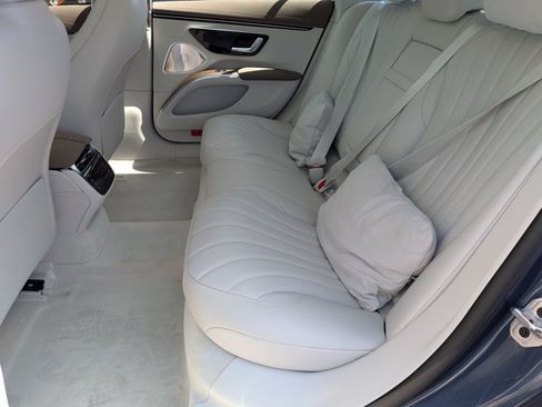 Certified 2023 Mercedes-Benz EQS 580 4MATIC Sedan image 20