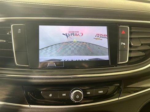 Used 2021 Buick Enclave Essence w/ Sound and Sites Package image 20