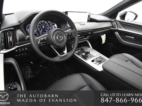 Certified 2025 MAZDA CX-70 Plug-In Hybrid w/ Premium Plus image 28