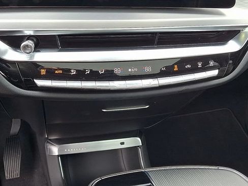 Used 2026 Cadillac Lyriq Sport RWD image 13